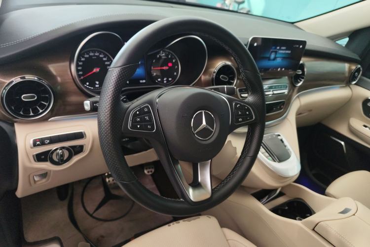 Used Mercedes-Benz V-Class 2022 V 260 L Long Wheelbase Prestige Edition
