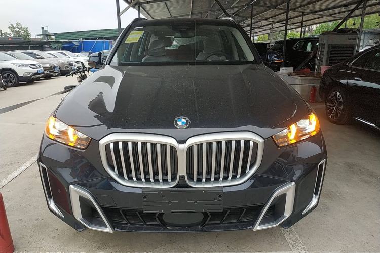 Used BMW X5 2023 xDrive 30Li Luxury M Sport Package