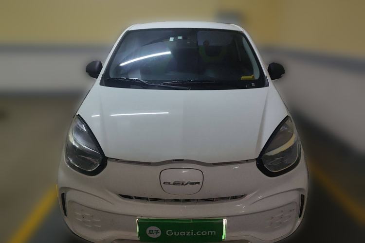 Used Roewe Clever 2021 302 km New Four-Seater Super-Efficient Version Front