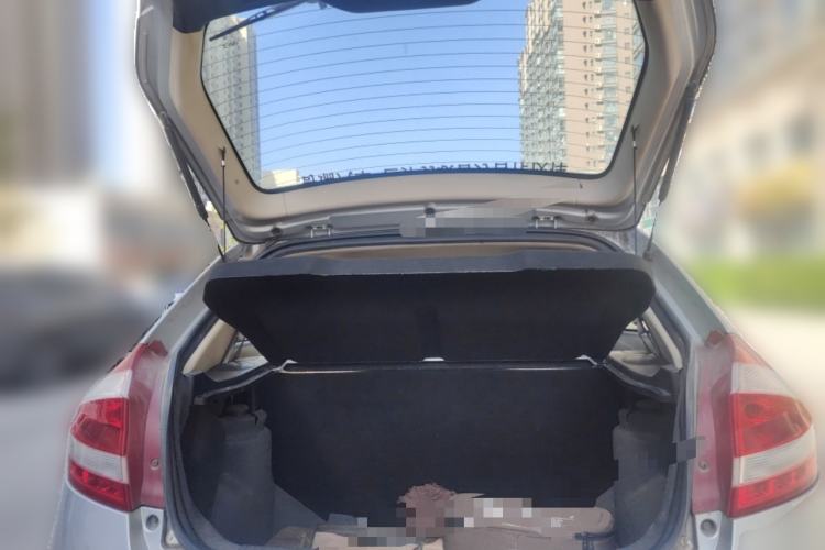 Used Chery Fengyun 2 2013 Hatchback 1.5L Manual Ruiyi Edition