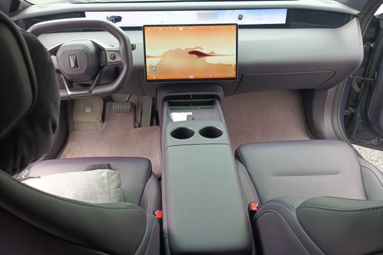 Used Avatr 06 2025 Ultra Pure Electric Edition Center Console