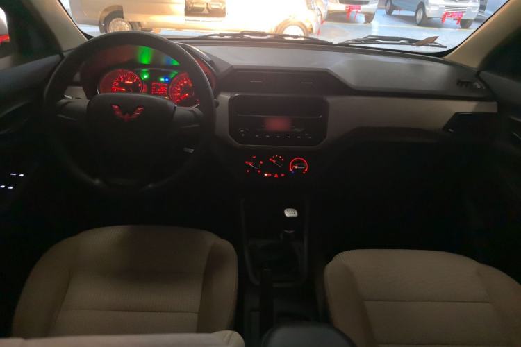 Used Wuling Hongguang 2021 1.5L Revised S Standard Version Hydraulic-Power-Assisted LAR