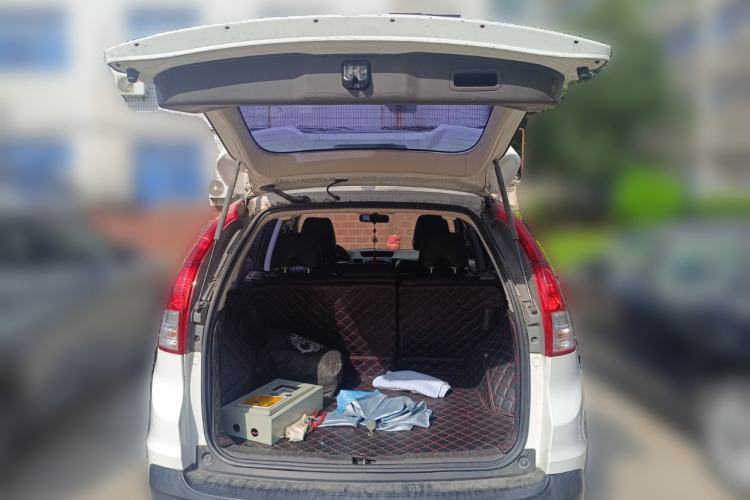 Used Honda CR-V 2012 2.0L two-wheel drive urban version
