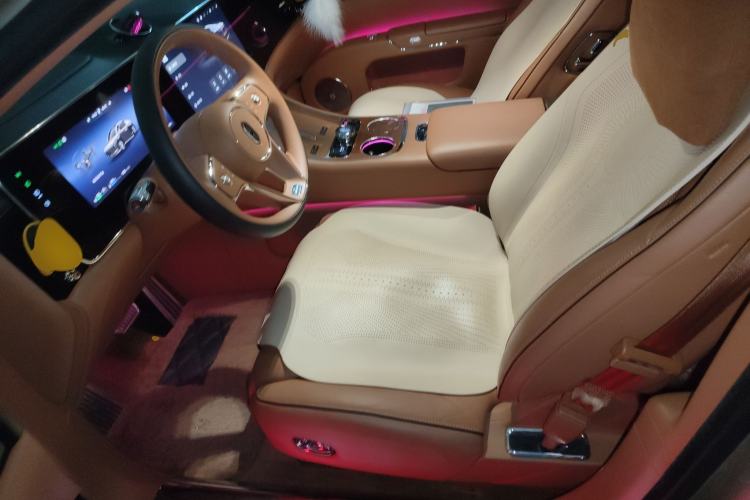 Used Hima S800 2025 Model, Range-Extended Starlight Premium Edition, 5 Seats