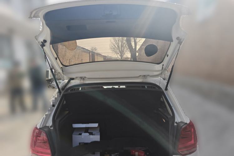 Used Volkswagen Polo 2016 1.6L Automatic Comfort Model