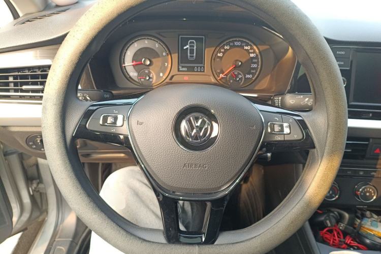 Used Volkswagen Lavida 2019 1.5L Automatic Comfort Edition China VI Standard Steering Wheel