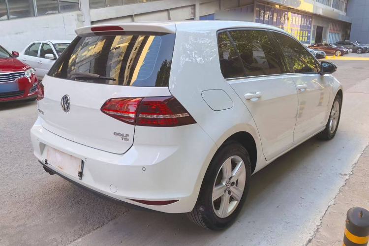 Used Volkswagen Golf 2017 230TSI Automatic Comfort Edition – Celebrating Milestone of One Million Units