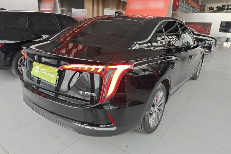 Used Hongqi E-QM5 2022 431 km Charge & Enjoy Edition
