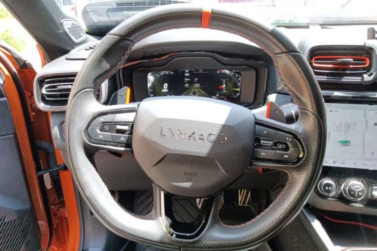 Used Lynk & Co 02 Hatchback 2021 2.0TD Halo Driving Control Kit Edition
