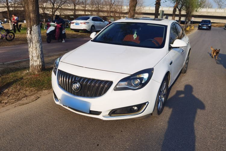 Used Buick Regal 2015 1.6T Elite Tech Model Exterior 4