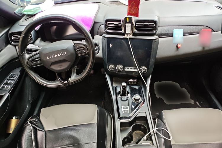 Used Lynk & Co 03 2022 1.5TD DCT JingPro Center Console