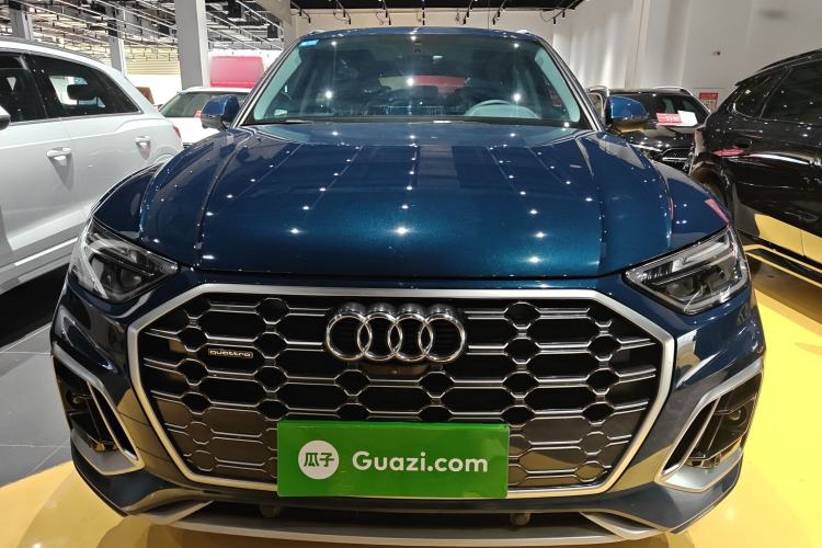 Used Audi Q5L 2022 Updated 45T Luxury Dynamic Version
