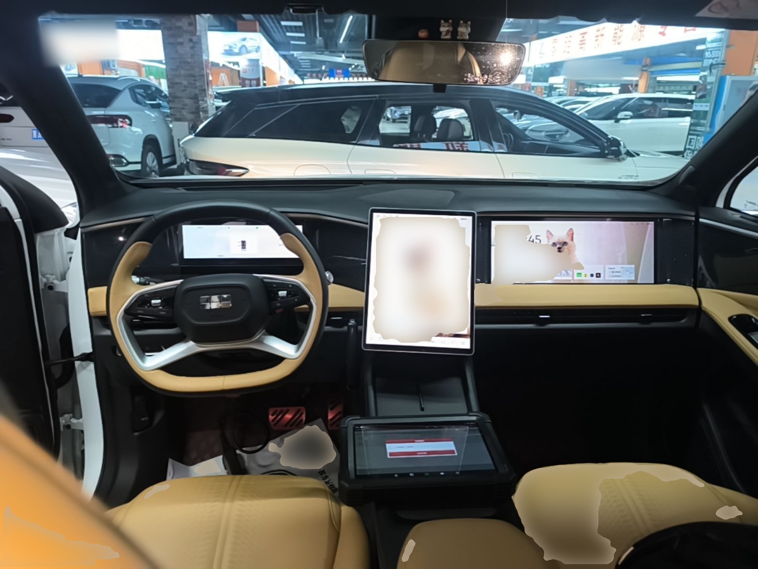Geely Galaxy L7 2023 1.5T 115 km PLUS — снимка 12