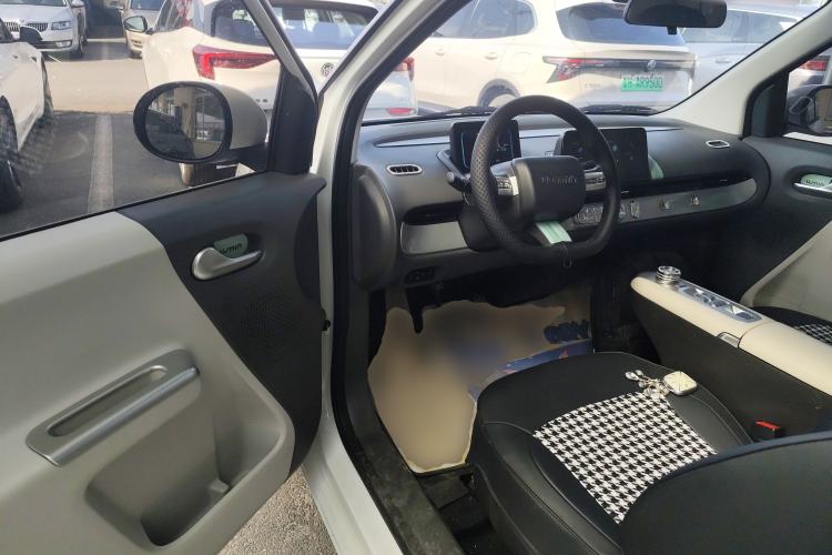 Used CHANGAN NEVO Lumin 2025 205 km Xiangqin Version