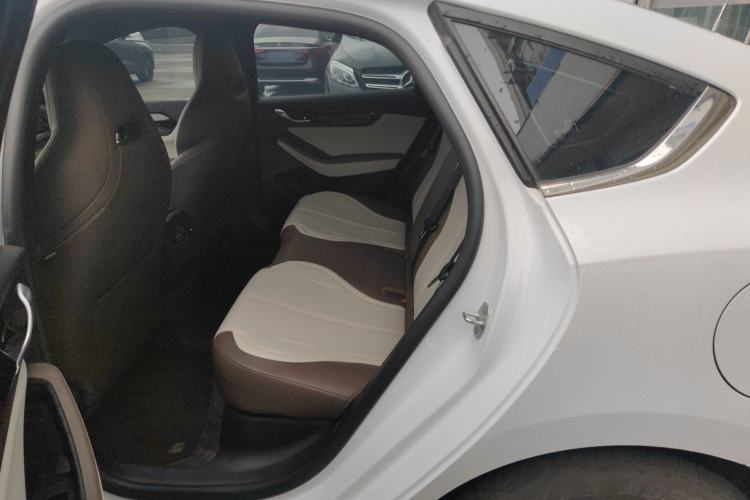 Used BYD Qin PLUS 2024 HONOR Edition DM-i 55KM Leading Model
