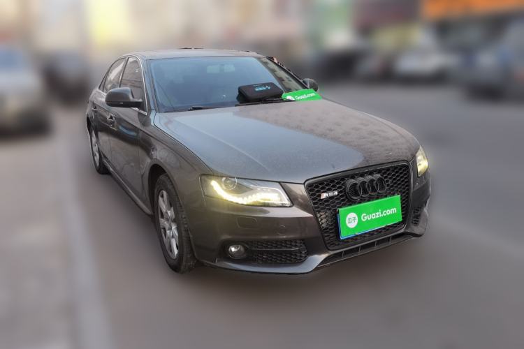 Used Audi A4L 2012 2.0 TFSI automatic Comfort trim level