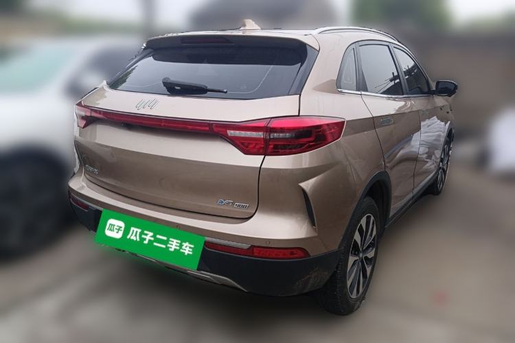 Used WM Motor EX5 2018 EX5 400 Extra Innovation Edition Rear Right 45 Deg