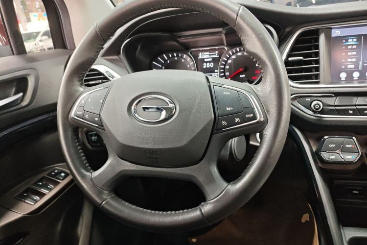 Used GAC Trumpchi GS4 2016 235T G-DCT Luxury Edition Steering Wheel