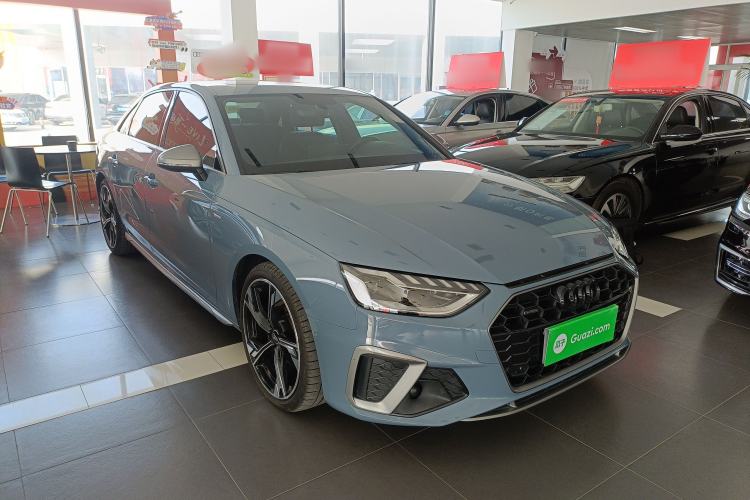 Used Audi A4L 2022 40 TFSI quattro RS Performance Package
