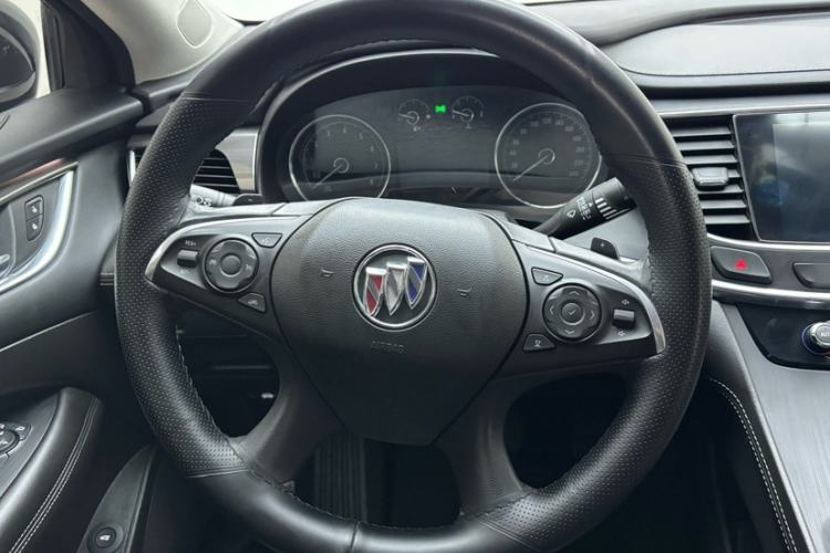 Used Buick LaCrosse 2022 552T Luxury Version Steering Wheel