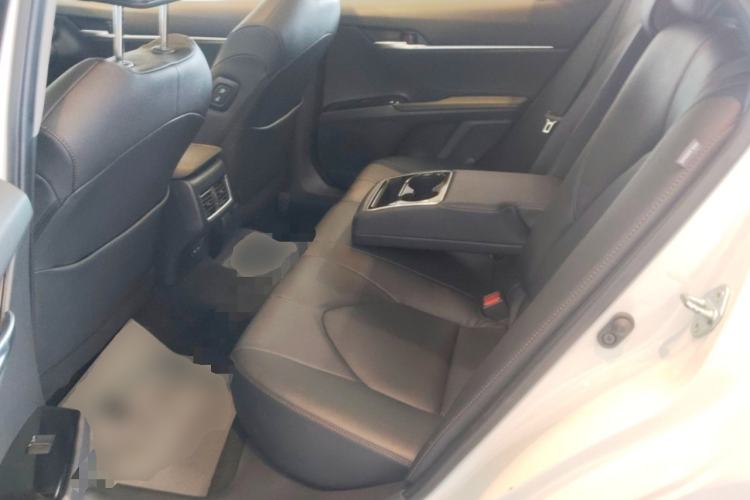 Used Toyota Camry 2023 2.5G Luxury Edition Left Rear Seat