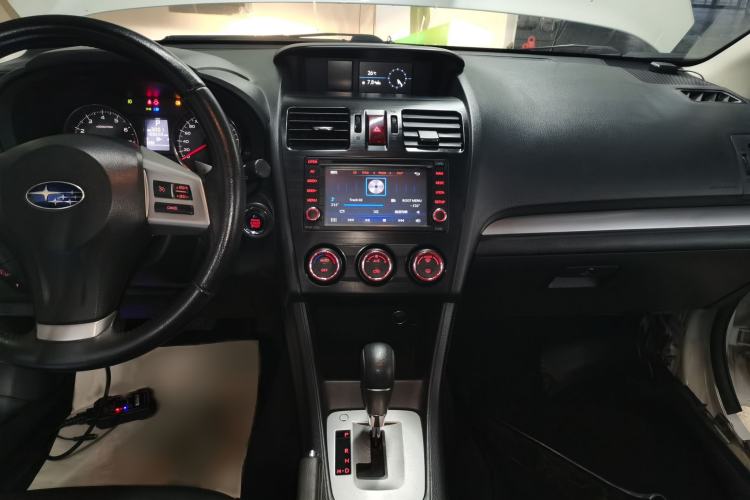 Used Subaru XV 2014 2.0i Luxury Edition