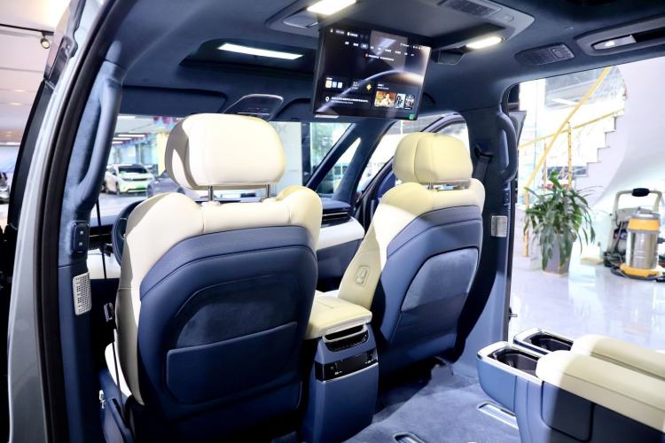 Used Zeekr 009 2024 Six-Seat Executive Version 4WD 140 kWh