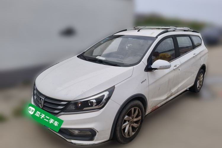 Used Baojun 310W 2017 1.5L Manual Fashion Model China V Guazi used car, China used car export, Used car for sale, Used  cars, Cheapest cars for sale