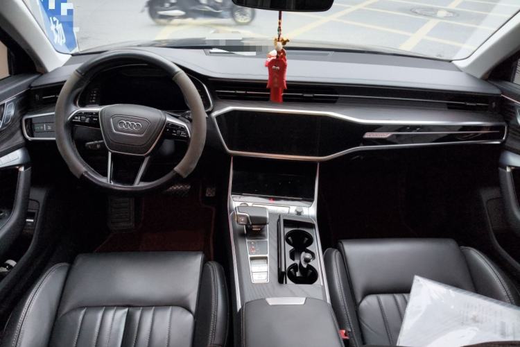 Used Audi A6L 2024 45 TFSI quattro Prestige Elegant Edition
