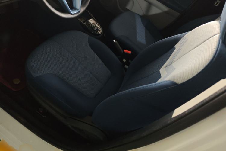 Used CHANGAN Benni E-Star 2021 National Edition Colorful Version Lithium Iron Phosphate (31.86 kWh) Left Front Seat