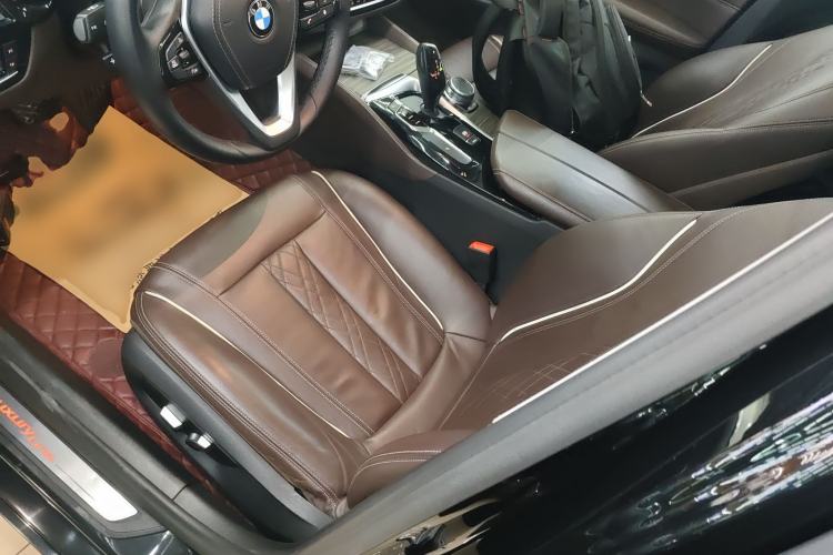 Used BMW 5 Series 2018 Facelifted 530Li xDrive Luxury Package