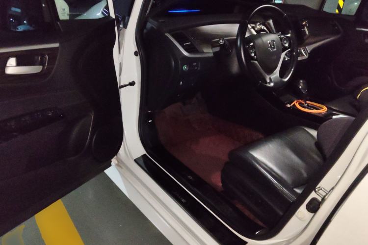 Used Honda Jade 2017 210 TURBO CVT Luxury Edition 5 Seats