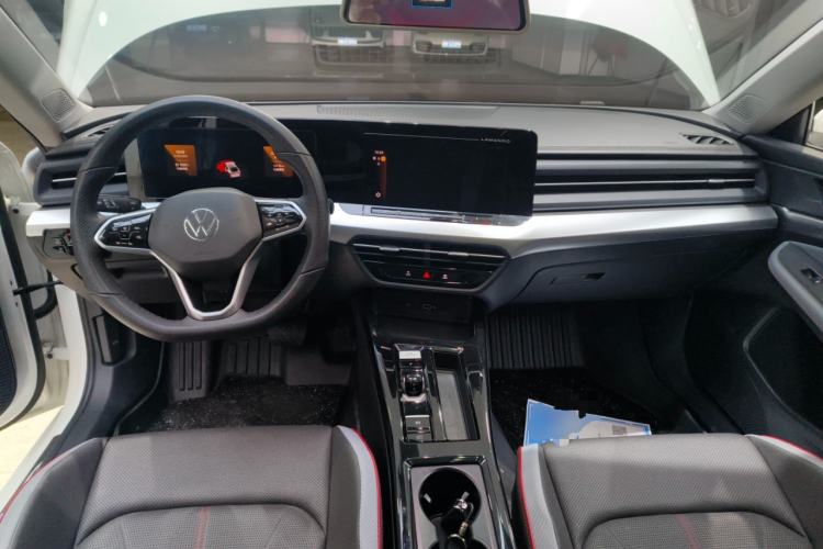 Used Volkswagen Lamando 2022 Lingdu L 280TSI DSG Spicy Edition Center Console