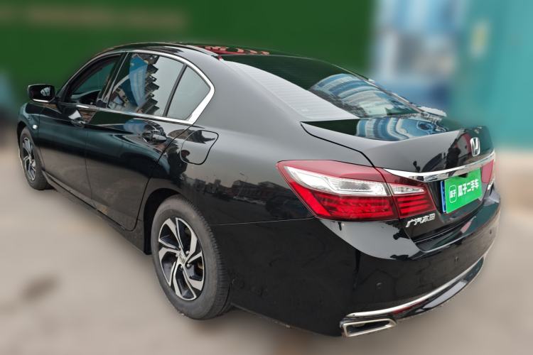 Used Honda Accord 2016 2.0L Comfort Edition
