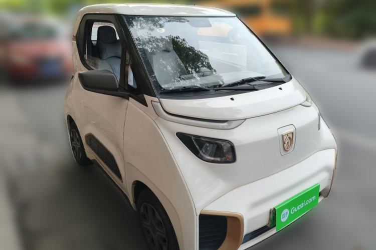Used Baojun E200 2019 250KM Smart Drive Edition Front Right 45 Deg
