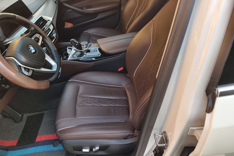 Used BMW 5 Series 2018 530Li Luxury Edition Premium Package Left Front Seat