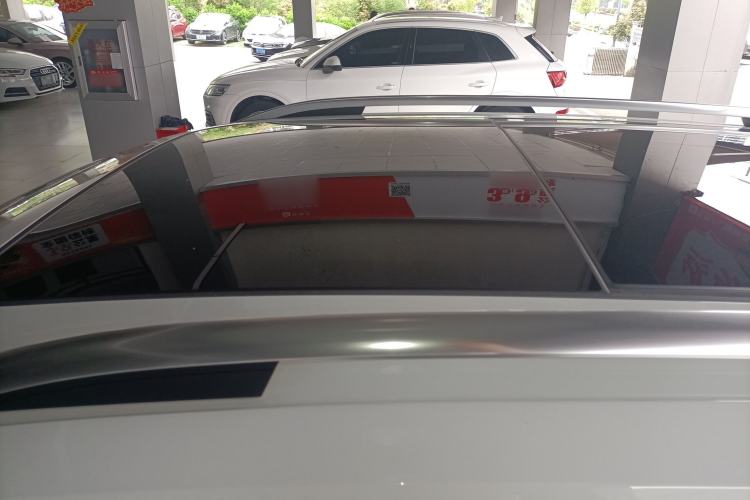 Used Volkswagen Tayron 2024 300TSI Two-Wheel-Drive Luxury Plus Advanced Version Roof