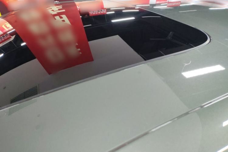 Used Zeekr 009 2024 7-Seater Walk-Through Version Four-Wheel Drive 108 kWh
