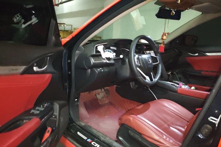 Used Honda Civic 2019 220TURBO CVT Dynamic Edition China VI Driver Seat