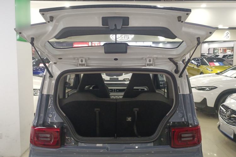 Used Wuling Hongguang MINIEV 2022 Macaron Fashion Model Lithium Iron Phosphate