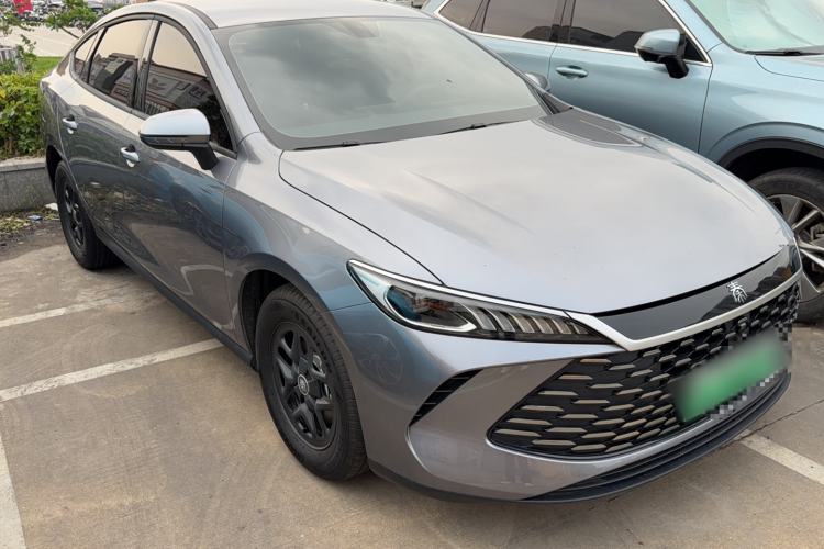 Used BYD Qin PLUS 2025 DM-i Smart Drive 55KM Leading Model
