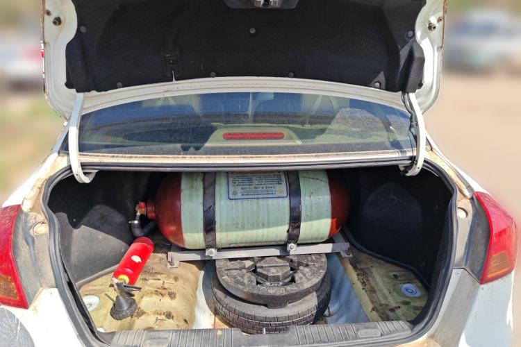 Used Buick Excelle 2013 1.5L Automatic Classic Model
