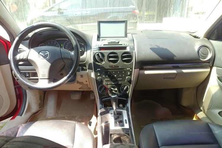 Used Mazda 6 2012 2.0L Automatic Fashion Edition Center Console
