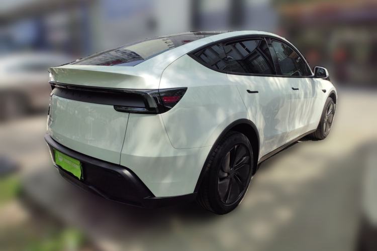 Used Tesla Model Y 2026 Facelifted Long-Range Rear-Drive Model Rear Right 45 Deg