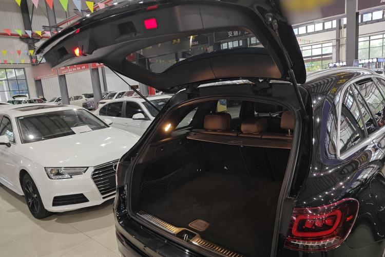 Used Mercedes-Benz GLC 2021 GLC 260 L 4MATIC Dynamic Edition