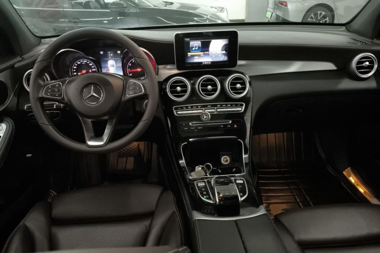 Used Mercedes-Benz GLC 2018 Facelift GLC 200 4MATIC
