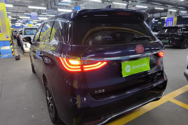 Used BYD Song MAX 2017 1.5T Automatic Smart Connect Luxury 7-Seater
