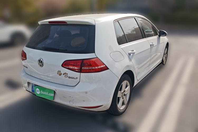 Used Volkswagen Golf 2015 1.6L Automatic Comfort Model Rear Right 45 Deg