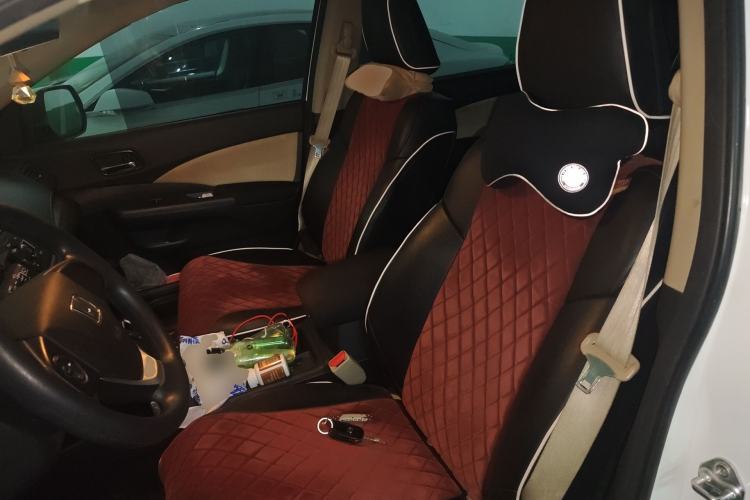 Used Honda CR-V 2016 2.0L two-wheel drive Urban Edition Left Front Seat