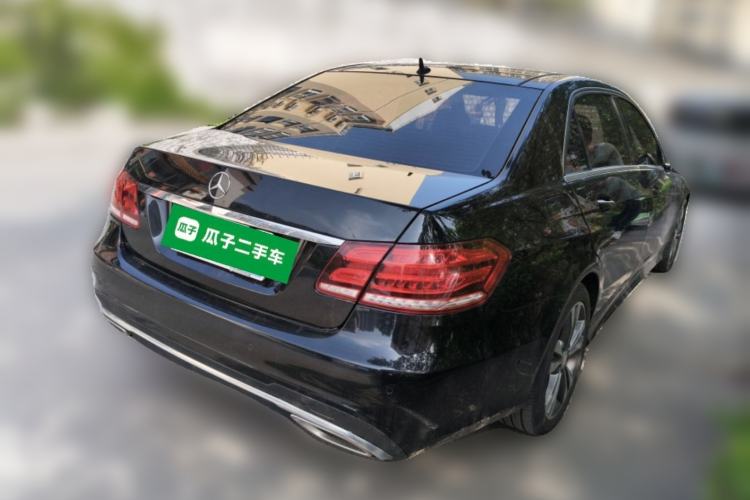 Used Mercedes-Benz E-Class 2015 Facelift E 200 L Sport Edition Rear Right 45 Deg